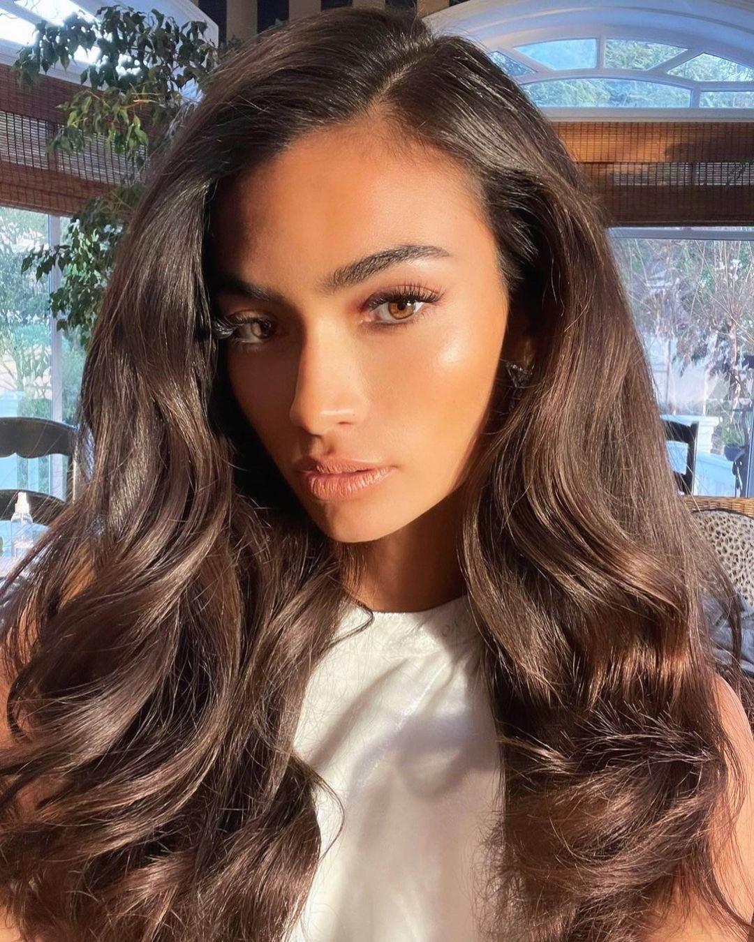 ella-7